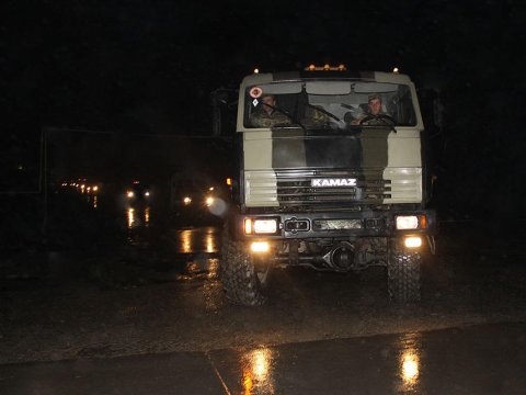 Ordumuz təlimlərdə gecə vaxtı yerdəyişməni icra edib - VİDEO