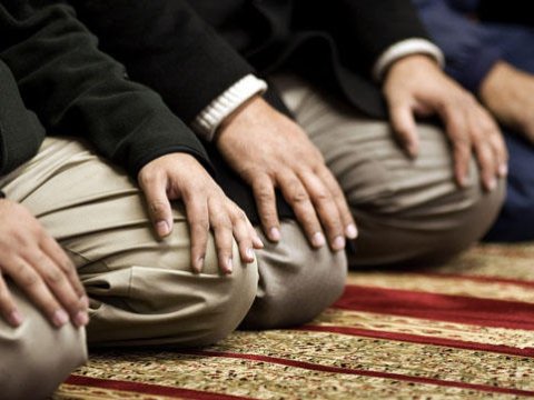 Azərbaycanda siyasi m&uuml;xalifəti dini m&uuml;xalifət əvəzləyə bilərmi... 