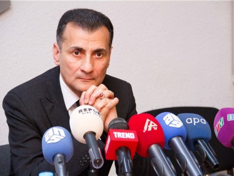 Mirşahin “Real”ın radiosunu da açır?..   