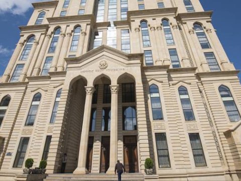 Prezidentliyə namizədlərə həftədə 6 saat vaxt ayrılacaq - QƏRAR