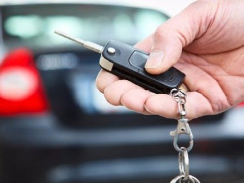 Avtomobilin sahibinin adına sənədləşdirilməsi ASAN Xidmət-də həyata keçirilə bilər