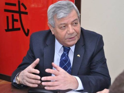 Akademik bütün jurnalistlərdən üzr istədi: “O gün çox əsəbi idim” - MÜSAHİBƏ