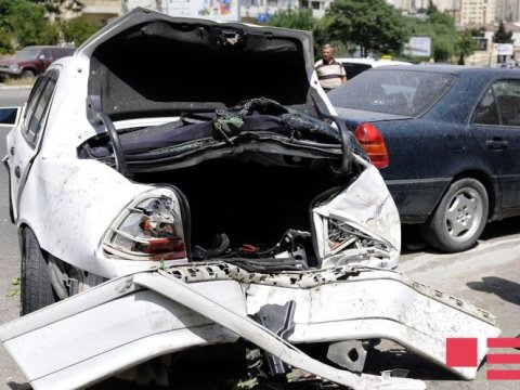 Goranboyda 2 maşın toqquşub:&nbsp;&ouml;lənlər və xəsarət alanlar var