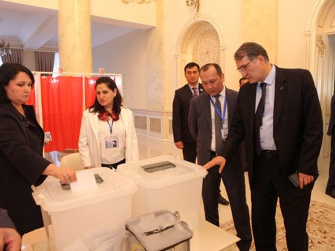 T&Uuml;RKPA missiyası Azərbaycanda se&ccedil;kiləri m&uuml;şahidə edir