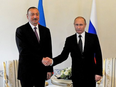 Putin İlham Əliyevi təbrik etdi