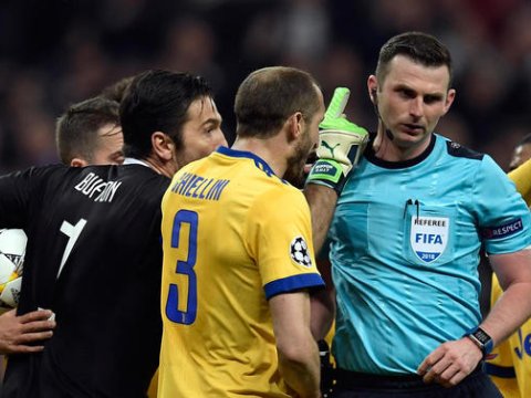 “Yuventus”un qapısına “penalti”, Buffona qırmızı vərəqə - Tanınmışlar olaya QİYMƏT VERDİLƏR