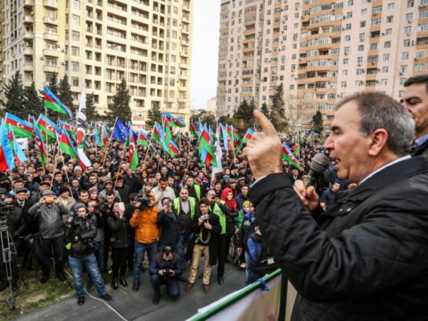 Milli Şuranın mitinqinə icazə verildi 