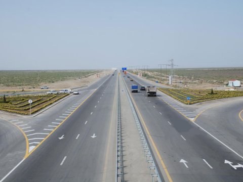 Bakıdan Rusiya sərhədinə yeni avtomobil yolu tikilir