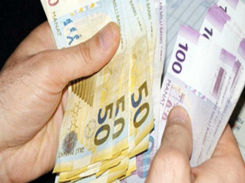 Bu il orta aylıq əmək haqqı 3%-dən &ccedil;ox azalıb - RƏSMİ