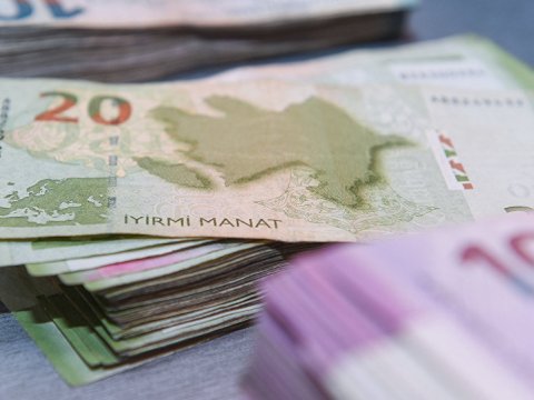 Azərbaycanlılar pullarını bunlara xərcləyirlər - ADLAR