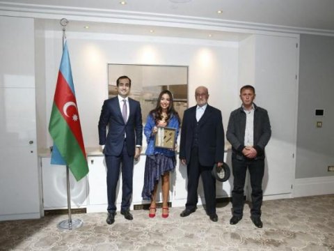 Leyla Əliyeva azərbaycanlı döyüşçünün xatirəsini yad edib - FOTO