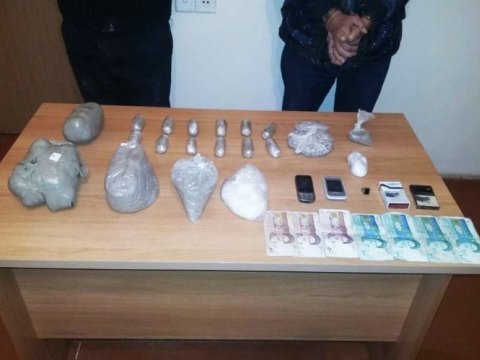 İrandan gələn şəxsin üzərindən heroin  tapıldı