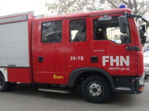 Bakıda yaşayış binasında&nbsp; yanğın -&nbsp;FOTO