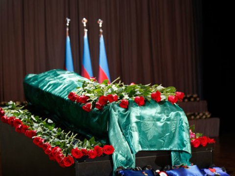 Səlahiyyətlərini başa vurmadan ölən deputatlar...   