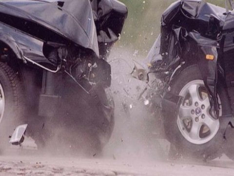 Bakıda iki &ldquo;Mercedes&rdquo; toqquşdu  &nbsp;