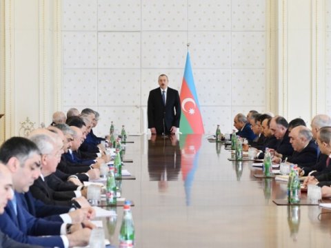 Nazirlər təlaşdadır - Onlar yeni komandada olmayacaq...   