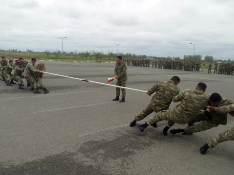 Azərbaycan ordusunda idman yarışları keçirilir - FOTOLAR