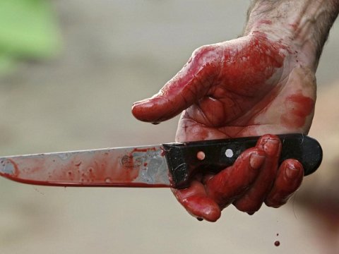 Neft&ccedil;alada k&uuml;tləvi dava - 3 nəfər bı&ccedil;aqlanıb