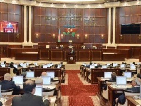 Milli Məclis “Müdafiə haqqında” qanuna dəyişiklik edir   