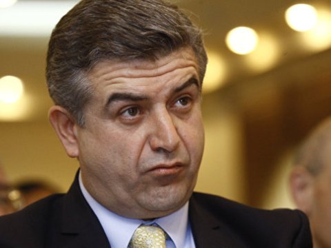 Ermənistanın baş naziri Paşinyanla danışıqlara gedir