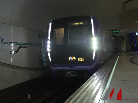 Yeni qatar sərnişinlərin ixtiyarına verildi - FOTOLAR