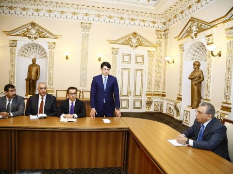 Fuad Muradov Dövlət Komitəsinin kollektivinə təqdim olundu - FOTO