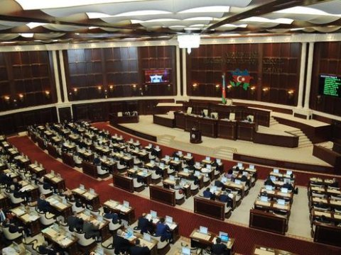 Milli Məclisin iki komitəsinə yeni üzvlər seçiləcək   