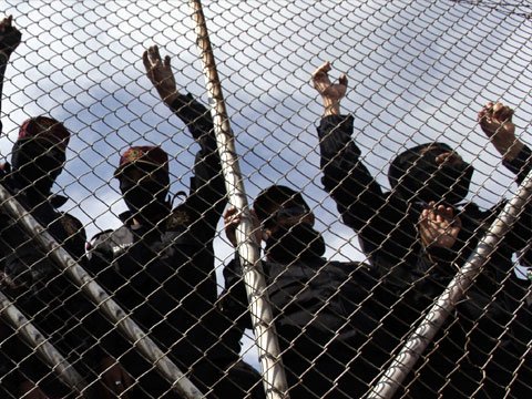 Həbsxanada &uuml;syan: 7 &ouml;l&uuml;