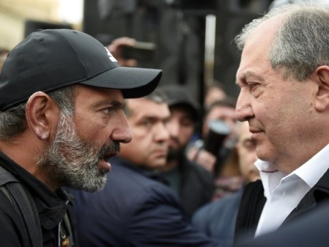 Paşinyan Ermənistan prezidenti ilə g&ouml;r&uuml;şd&uuml;