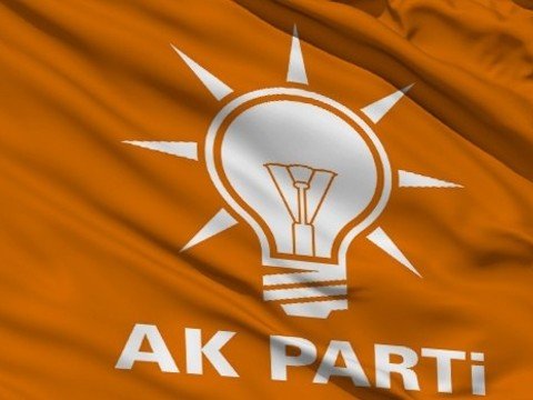 AKP parlament seçkilərin əsas favoritidir - SORĞU