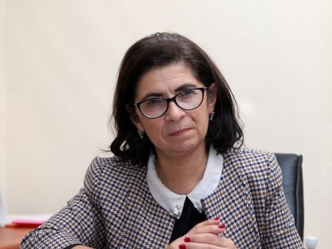 Prezident rektoru işdən çıxardı 