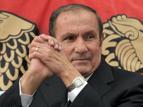 Ter-Petrosyan siyasətə D&Ouml;ND&Uuml;: &ldquo;Vəziyyət nəzarətdən &ccedil;ıxa bilər&rdquo;