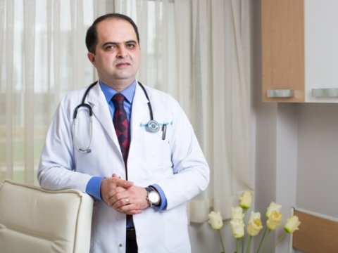 Doktor Rəşad Mahmudov: “Barəmdə yayılan məlumatlar həqiqətdən tam uzaqdır”