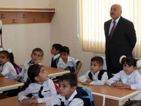 Azərbaycanda orta məktəblərə yeni səlahiyyət verilir