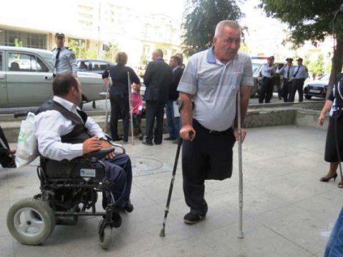 Əlillərlə bağlı qanun dəyişdirilir   