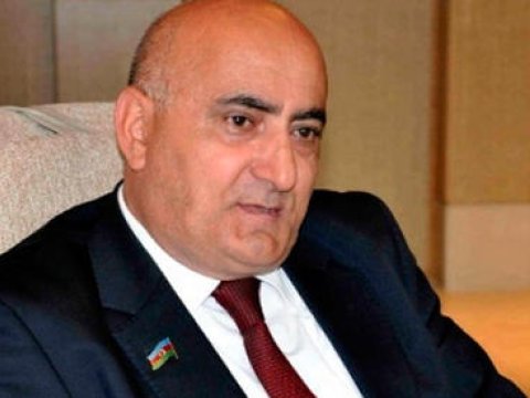 “Məktəblərdə olan problemlərin kökü kadrlardadır”   