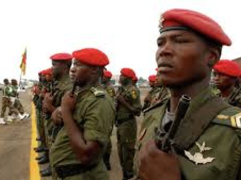 Bu ölkədə ordu çevrilişə cəhd etdi: 28 ölü