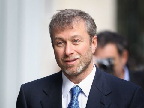 Abramovi&ccedil; vətəndaşlıq almaq &uuml;&ccedil;&uuml;n İsrailə gedib