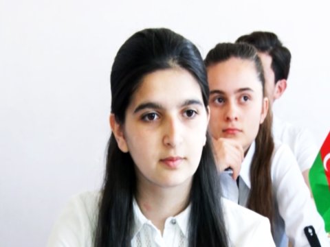 700 bal toplayanlar bəribaşdan ixtisas da seçiblər - III qrupda hamı hüququ istəyir - MARAQLI