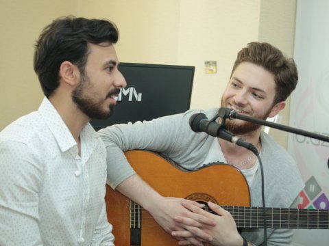 “İrəli radio”nun rəhbəri: “Kumirim Mirşahindir” – MÜSAHİBƏ