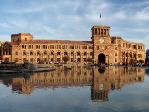 Ermənistanda 8 yeni qubernator təyin olundu