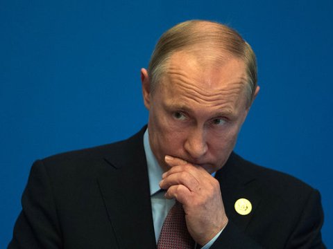 Putinin &Ccedil;inə səfəri başlayıb
