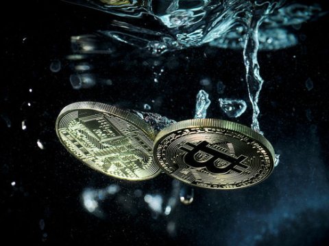 Bitkoin 10% dəyər itirdi