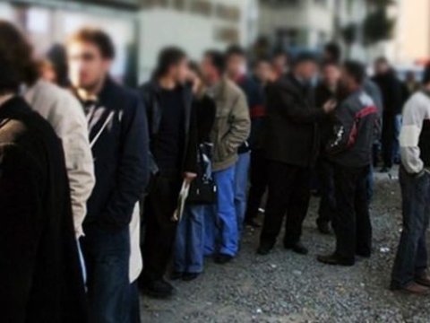 İşsizlərin DİQQƏTİNƏ – Milli Məclis o layihəni 2-ci oxunuşda qəbul etdi