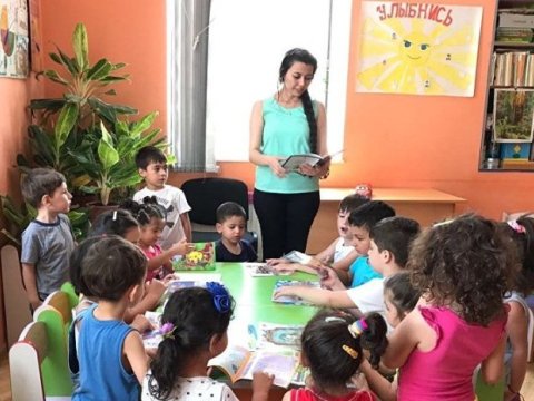 Uşaqları qadın düşüncəsi ilə tərbiyə edirlər - Bağçada tərbiyəçilər kişilər olsun - TƏKLİF