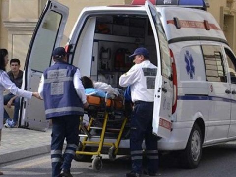 Saatlıda zəhərlənən 8 pambıq&ccedil;ı hələ də xəstəxanadadır -&nbsp;1-i kişi, 7-si qadındır