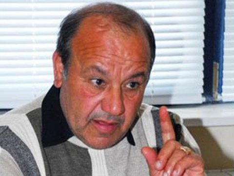 Əli Mirəliyev: “Roza Zərgərli adamı yoldan çıxardır” 