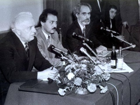 Arif Əliyev: “Elçibəyin məndən inciyib-incimədiyini özündən soruşacam” - MÜSAHİBƏ 