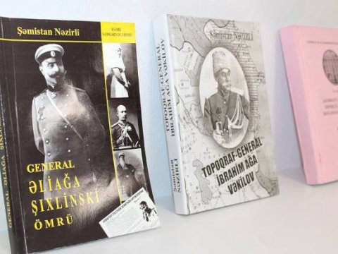 Azərbaycan Silahlı Qüvvələrinin 100 illiyi ilə bağlı sərgi - Fotolar 