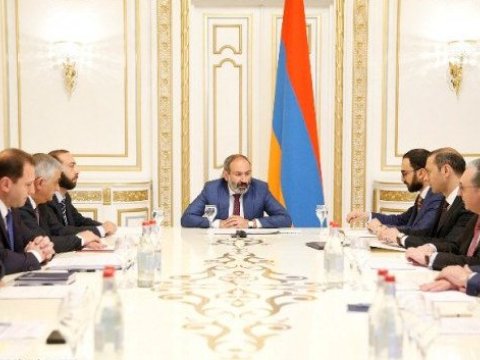 Bakıda keçiriləcək parad Paşinyanı qorxuya saldı - Təhlükəsizlik Şurasını təcili topladı